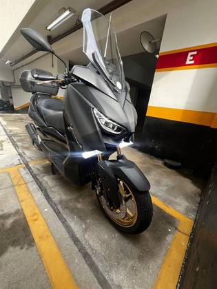YAMAHA XMAX ABS 